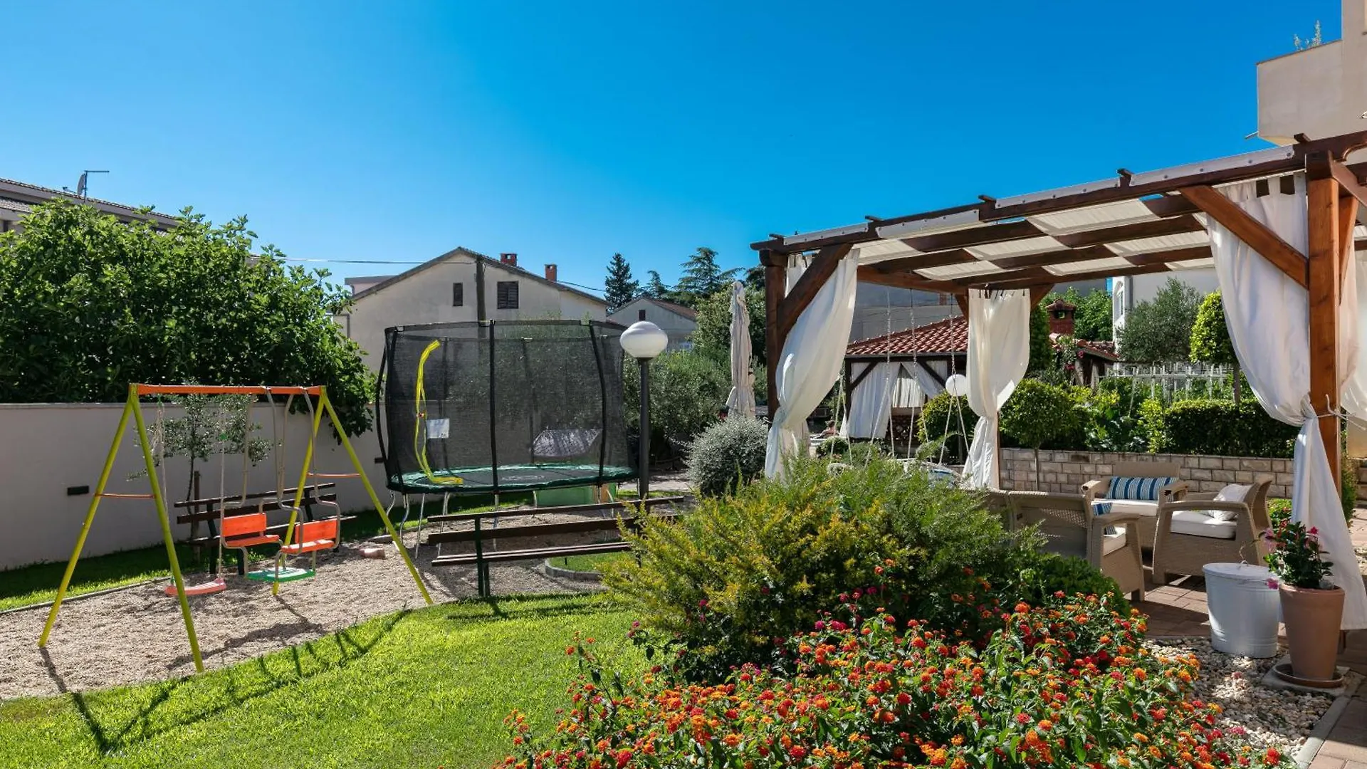 Pansion Gaspar Biograd Na Moru 3*,